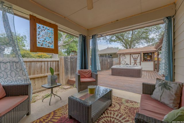 5330 Stormy Breeze, San Antonio, TX 78247