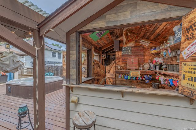 5330 Stormy Breeze, San Antonio, TX 78247