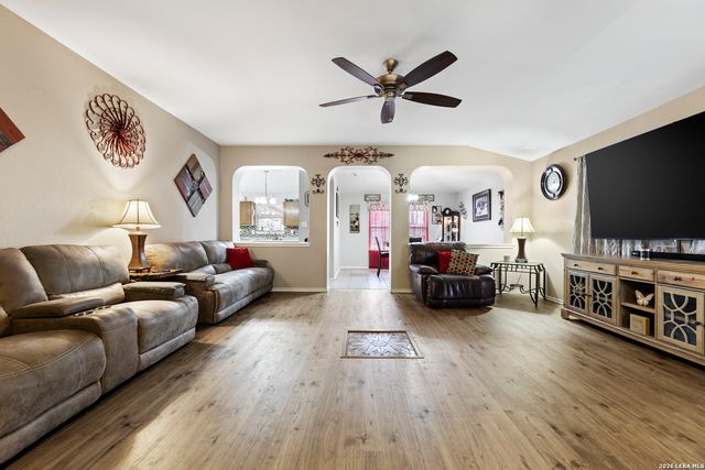 5330 Stormy Breeze, San Antonio, TX 78247