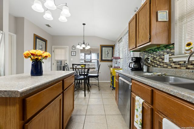 5330 Stormy Breeze, San Antonio, TX 78247