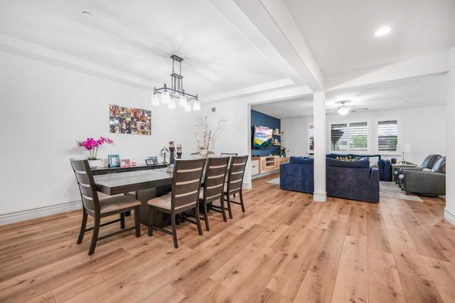 3063 Robinwood Avenue, Clovis, CA 93619