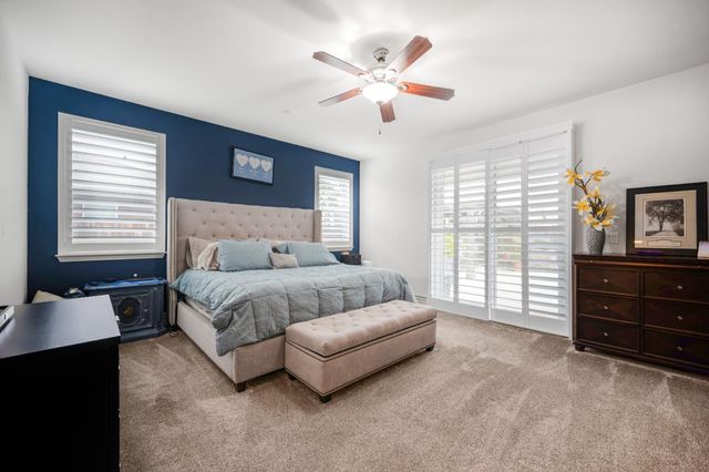 3063 Robinwood Avenue, Clovis, CA 93619