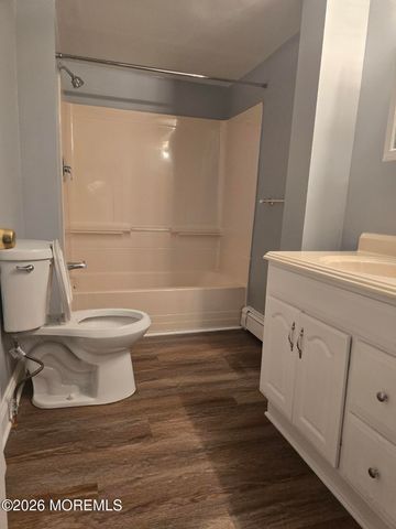 194 River Street, Red Bank, NJ 07701