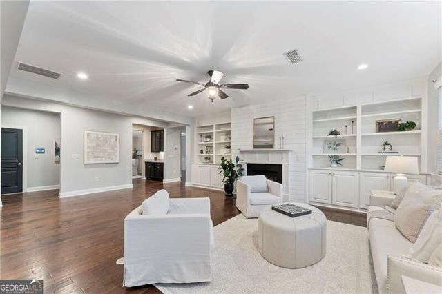 4008 Creekshire Trail, Canton, GA 30115