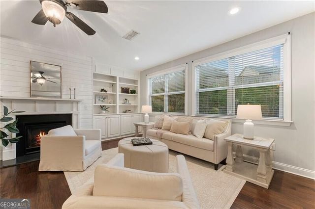 4008 Creekshire Trail, Canton, GA 30115