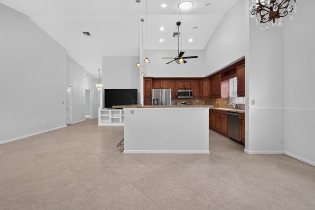 3882 Dafilee Circle, West Palm Beach, FL 33417