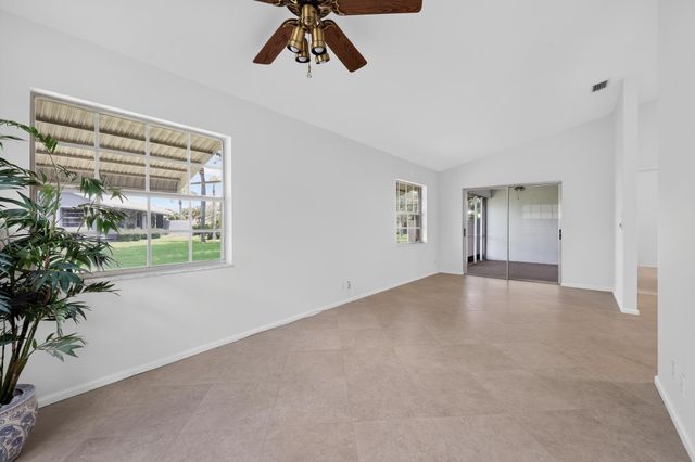 3882 Dafilee Circle, West Palm Beach, FL 33417