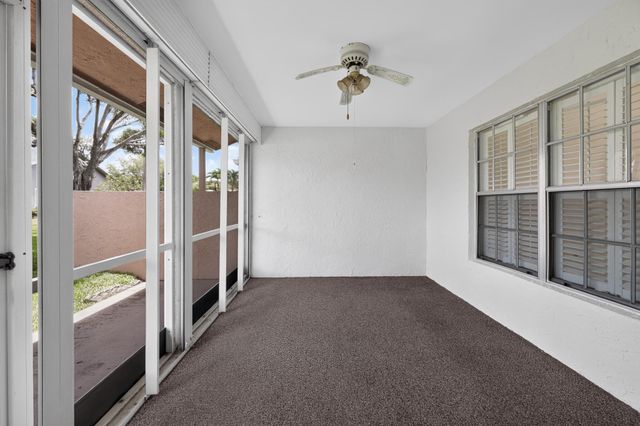 3882 Dafilee Circle, West Palm Beach, FL 33417