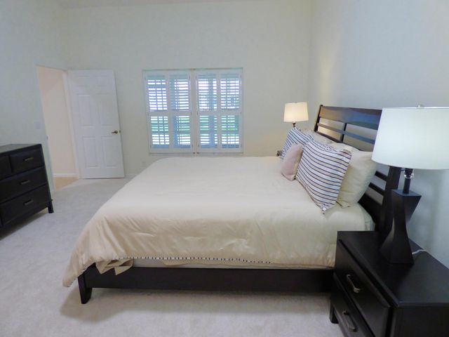 3882 Dafilee Circle, West Palm Beach, FL 33417