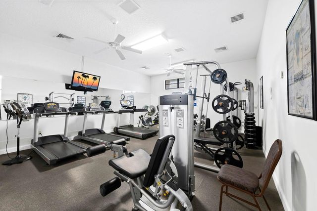 3882 Dafilee Circle, West Palm Beach, FL 33417