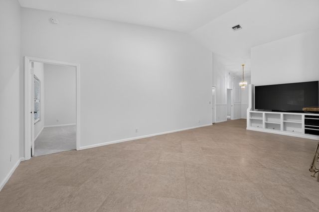 3882 Dafilee Circle, West Palm Beach, FL 33417