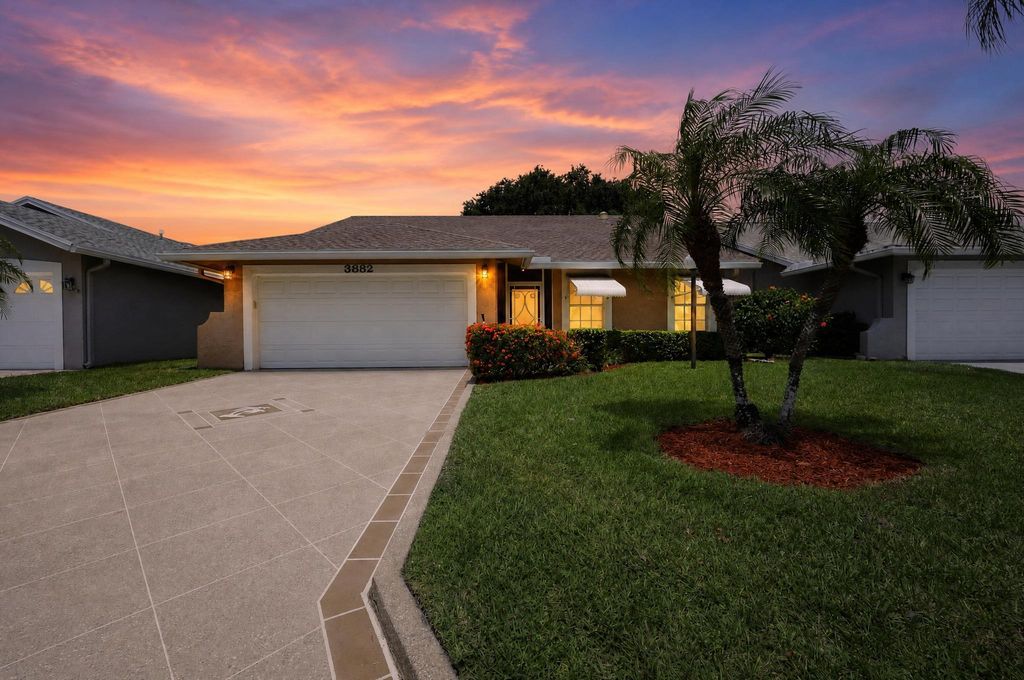 3882 Dafilee Circle, West Palm Beach, FL 33417