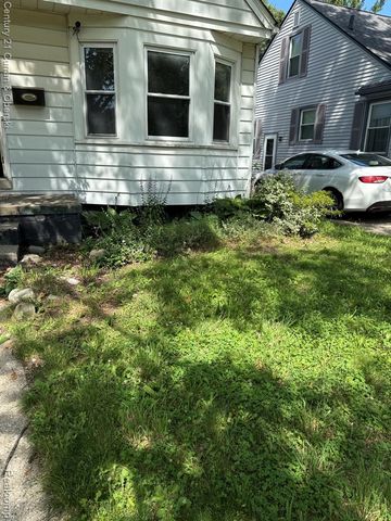 23431 Forest Street, Oak Park, MI 48237