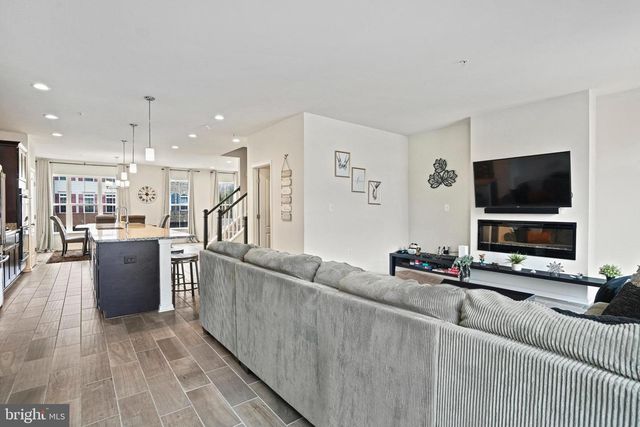 2814 MEDSTEAD LN, Upper Marlboro, MD 20774