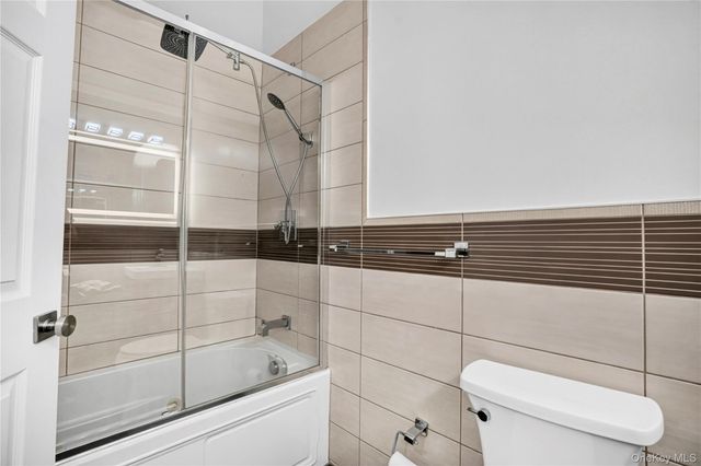 8953 Vanderveer Street, Queens Village, NY 11427