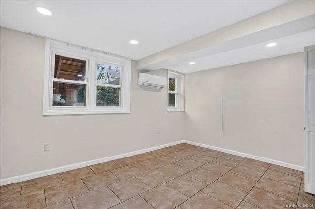 8953 Vanderveer Street, Queens Village, NY 11427