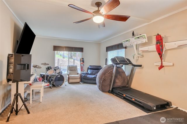 13642 Fagerholm Lane SE, Olalla, WA 98359