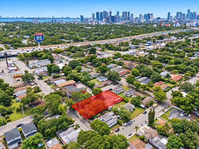 5230 NW 7th Ct, Miami, FL 33127
