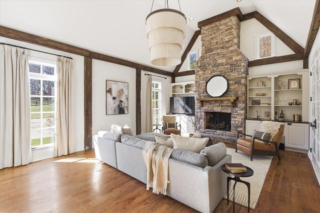 5 Agincourt Way, Brentwood, TN 37027