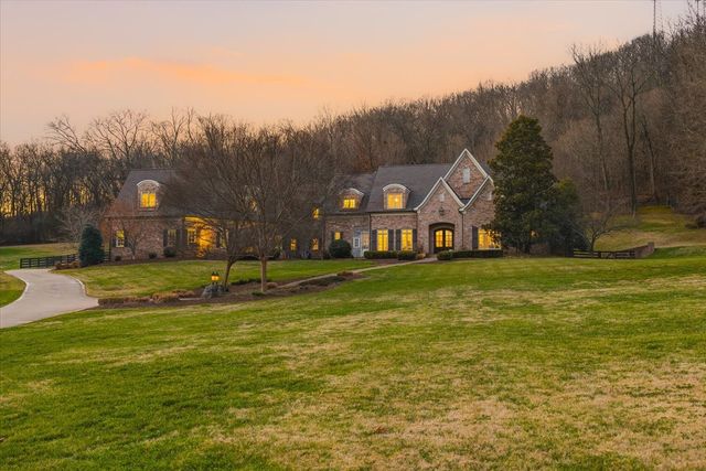 5 Agincourt Way, Brentwood, TN 37027