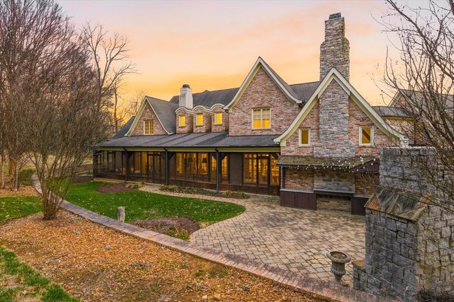 5 Agincourt Way, Brentwood, TN 37027