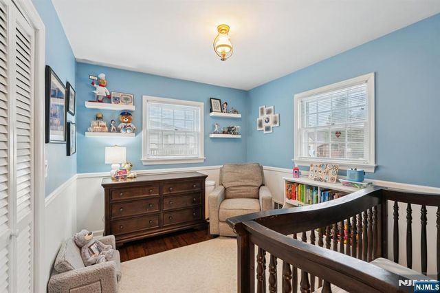 2 White Oak Lane, Wayne, NJ 07470