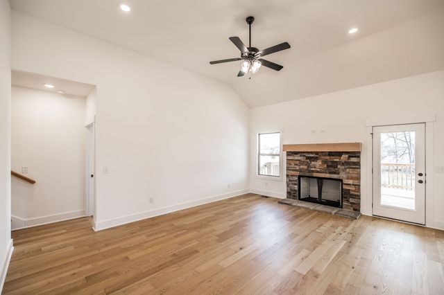 462 Halltown Rd, Portland, TN 37148