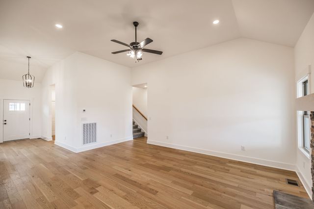 462 Halltown Rd, Portland, TN 37148