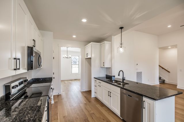 462 Halltown Rd, Portland, TN 37148