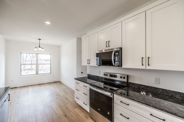 462 Halltown Rd, Portland, TN 37148