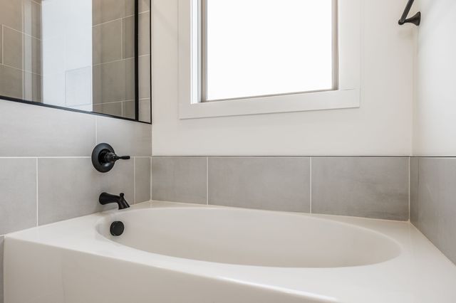 462 Halltown Rd, Portland, TN 37148