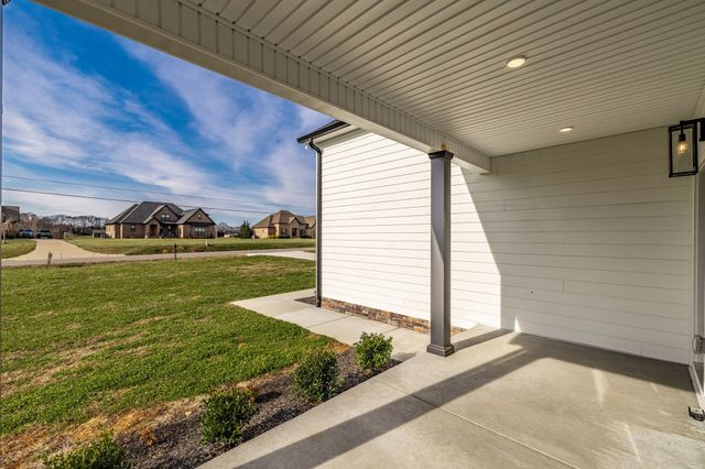 462 Halltown Rd, Portland, TN 37148