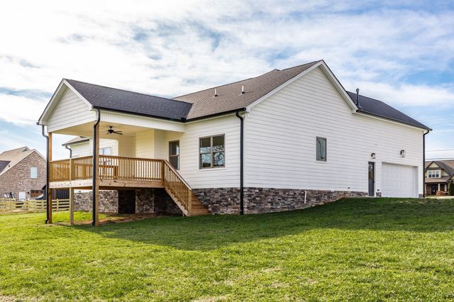 462 Halltown Rd, Portland, TN 37148