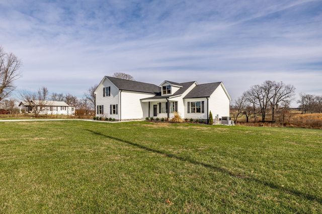 462 Halltown Rd, Portland, TN 37148