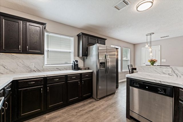 3998 Frontier Road, Willis, TX 77378
