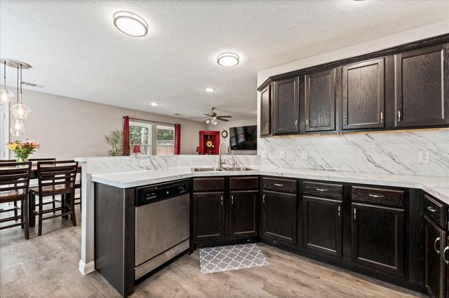 3998 Frontier Road, Willis, TX 77378