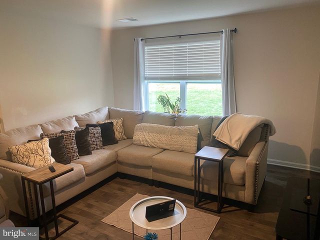 168 POND VIEW LN, Seaford, DE 19973