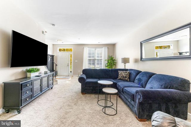 8656 WILLOW LEAF LN, Odenton, MD 21113