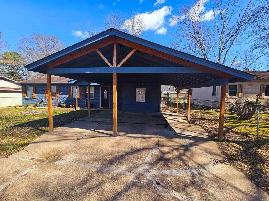 9619 Southwest, Little Rock, AR 72209