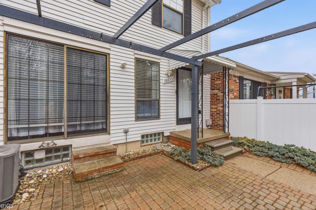 38853 Golfview W. Drive, Clinton Twp, MI 48038