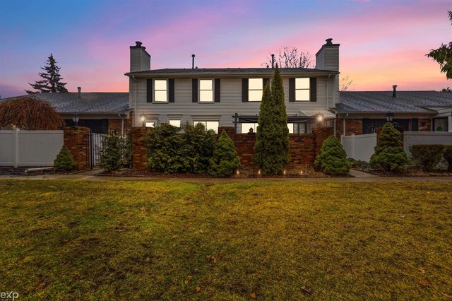 38853 Golfview W. Drive, Clinton Twp, MI 48038