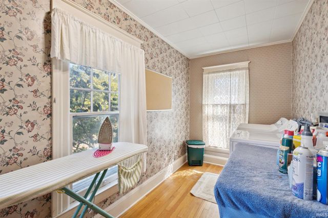 437 E Beardsley Avenue, Elkhart, IN 46514