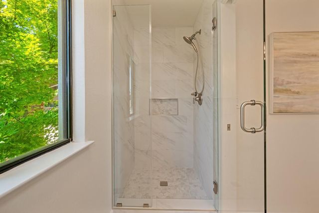 128 Canyon Rim Dr, Folsom, CA 95630