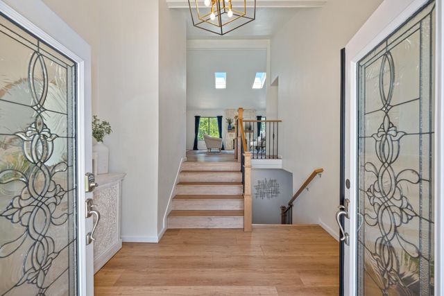 128 Canyon Rim Dr, Folsom, CA 95630