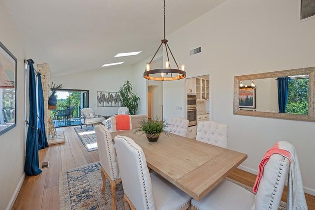 128 Canyon Rim Dr, Folsom, CA 95630