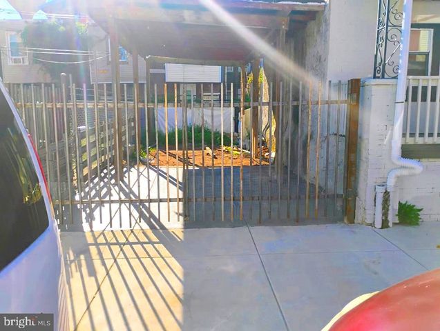 3904 N DELHI ST, Philadelphia, PA 19140