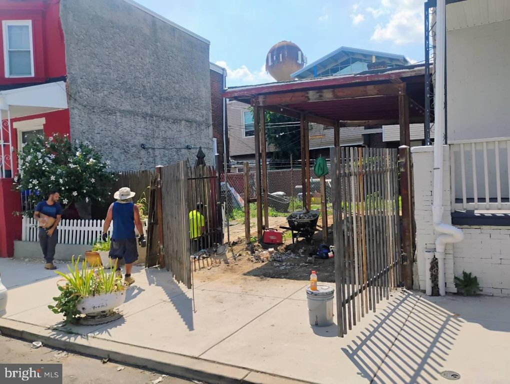 3904 N DELHI ST, Philadelphia, PA 19140