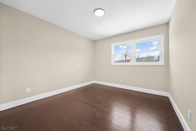 550 Ramapo Valley Rd, Oakland Boro, NJ 07436