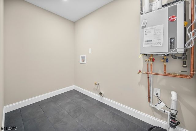 550 Ramapo Valley Rd, Oakland Boro, NJ 07436