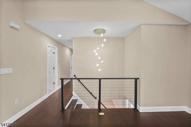 550 Ramapo Valley Rd, Oakland Boro, NJ 07436